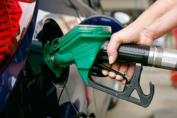 Petrol price wars as supermarkets slash price of litre | London Evening Standard